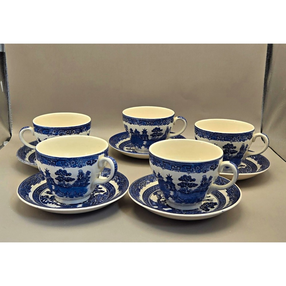 Vintage Blue Willow 5 Cup & Saucer Sets 10-Pc Johnson Bros England (BX)